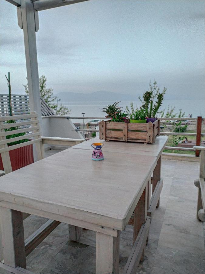 Sea View Roof Garden Apartman Kiáto Kültér fotó